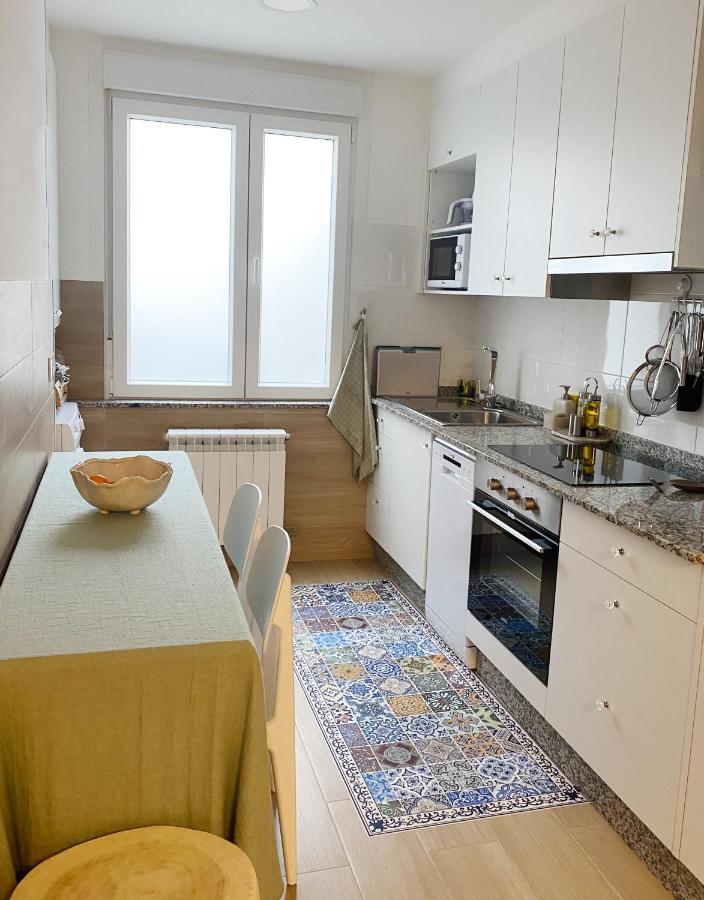 Apartamento C/ Concepcion Arenal Ferrol Eksteriør bilde